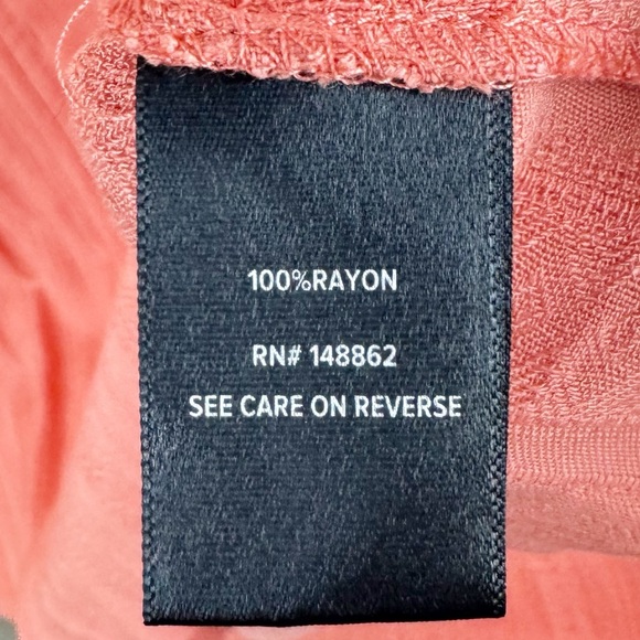 Torrid Coral Crabapple Textured Woven Tie-Front Top Size 00 10, M/L - Picture 12 of 13